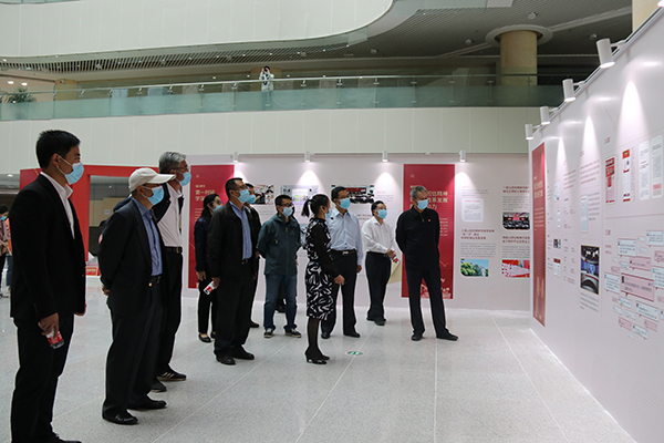 邱煜珩 郭祥祥摄影 (74).JPG