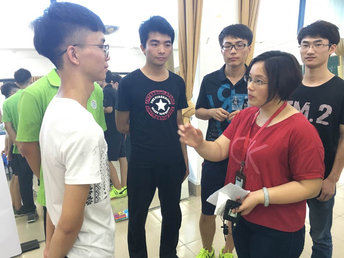 说明: F:\6月28日经济管理学院团体辅导技能培训顺利举行\经济管理学院团体辅导技能培训顺利举行\微信图片_20170628192017.jpg