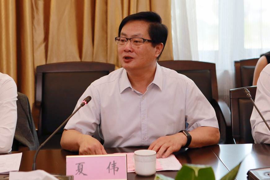 说明: D:\2018年新闻\3月31日 外语教指委年会\选\3.JPG