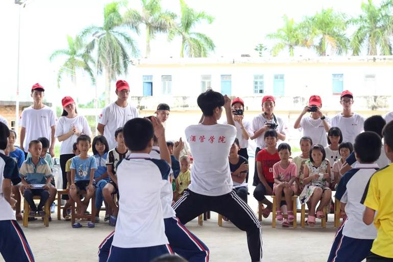 说明: 微信图片_20180901094850