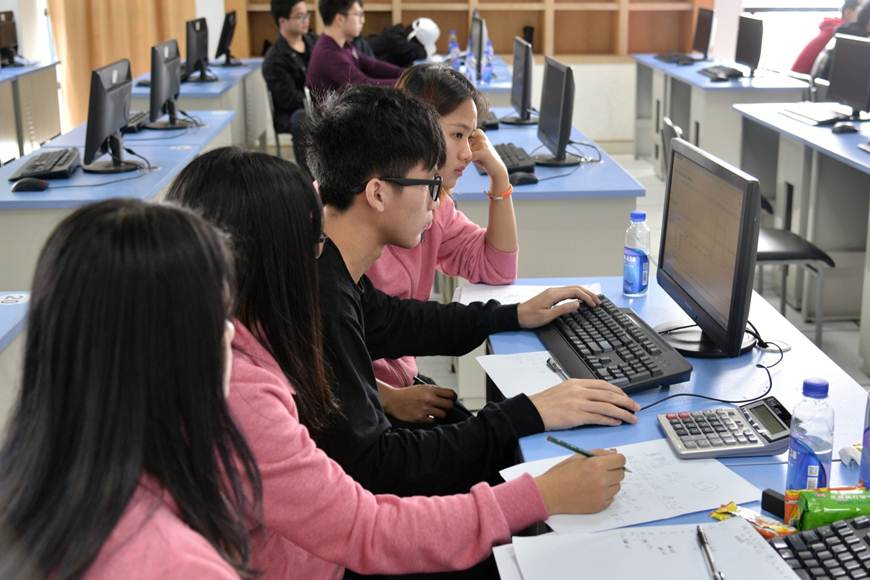 说明: D:\2019年新闻\3月17日 广东省技能大赛\技能大赛\选\选\DSC_7966.JPG