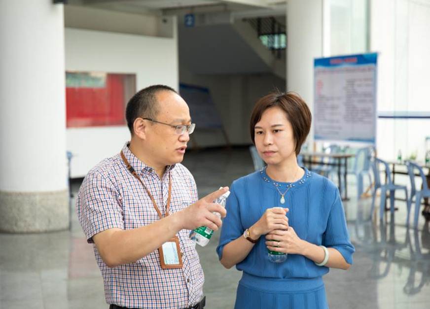 说明: D:\2019年新闻\4月12日 “携手奋进，振兴康复”——太阳集团tyc4633康复治疗技术专场招聘会顺利召开\微信图片_201904121612204.jpg