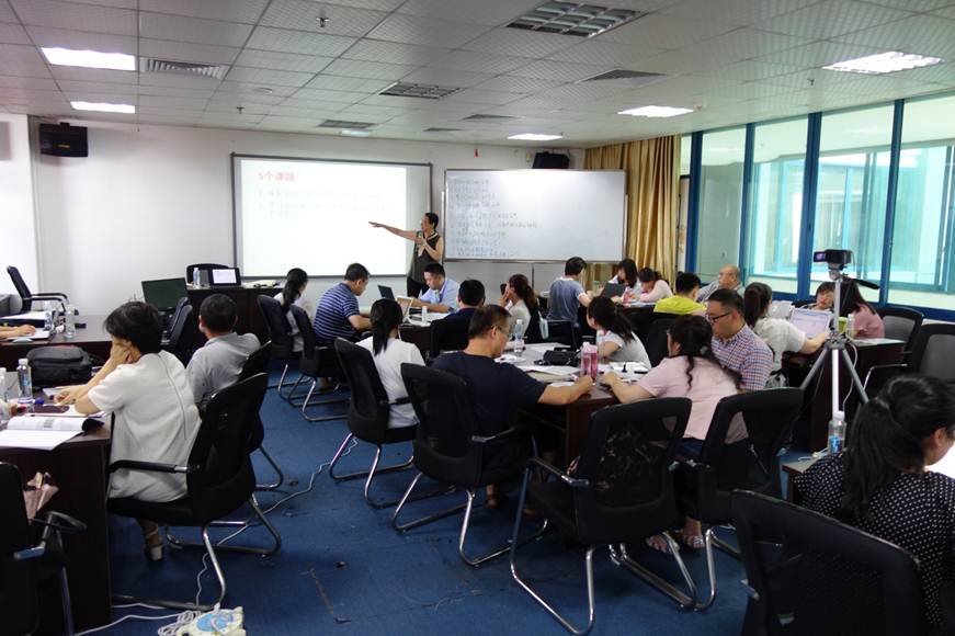 说明: D:\2019年新闻\2019.7.2人事处通讯稿\通讯稿\2、培训现场.JPG