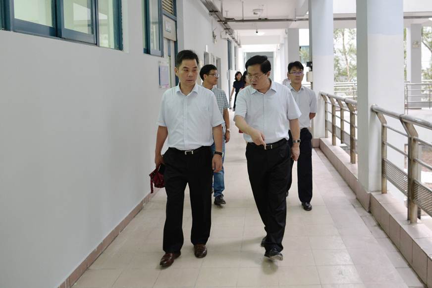 说明: D:\2019年新闻\2019年9月2日“我为祖国升旗”\选\DSC_9740.JPG