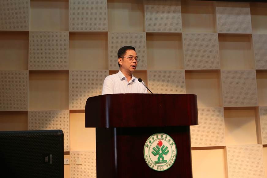 说明: D:\2019年新闻\9月11日 太阳官网召开不忘初心、牢记使命主题教育动员部署会\选\6.JPG