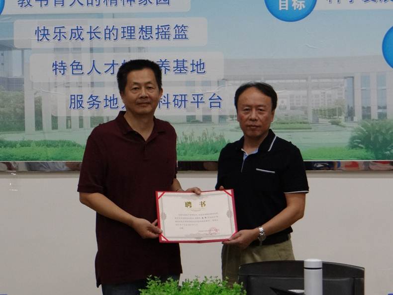 说明: D:\2019年新闻\20191024 新闻稿（创新创业实验班开班仪式）\DSC05196.JPG