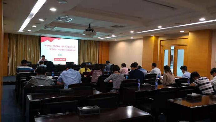 说明: 9257585a66f5793f9f6e64077425490