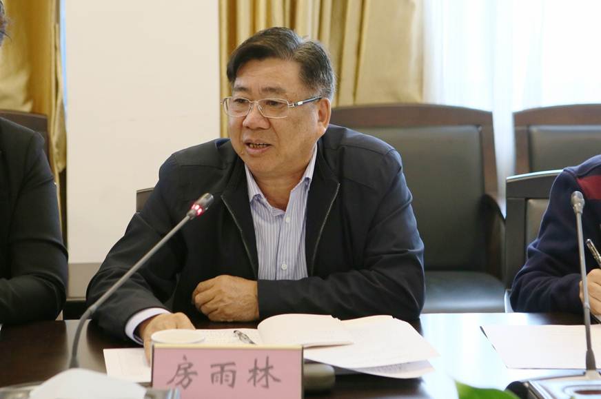 说明: D:\2019年新闻\191126 广东省教育系统关工委2019年高校第三协作组年会在太阳官网召开\选\9R4A0705.JPG