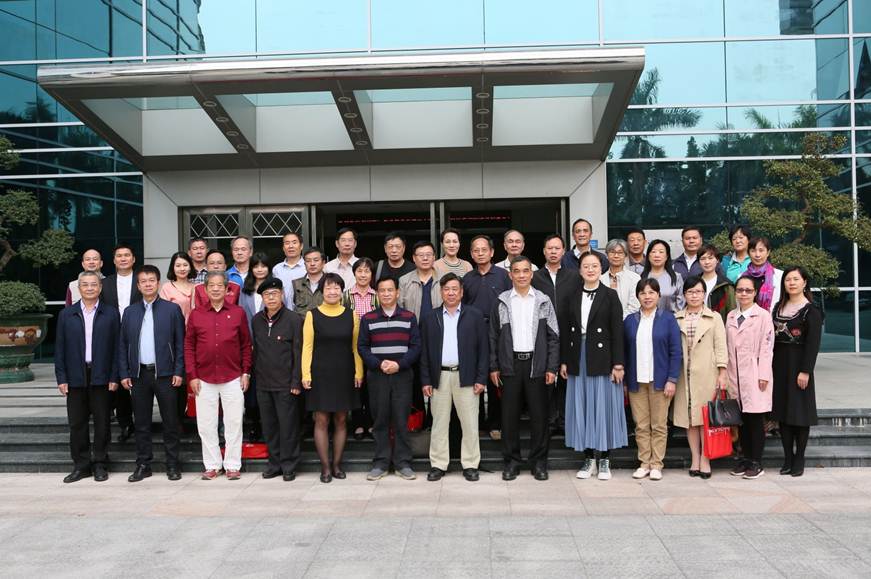 说明: D:\2019年新闻\191126 广东省教育系统关工委2019年高校第三协作组年会在太阳官网召开\选\9R4A0709.JPG