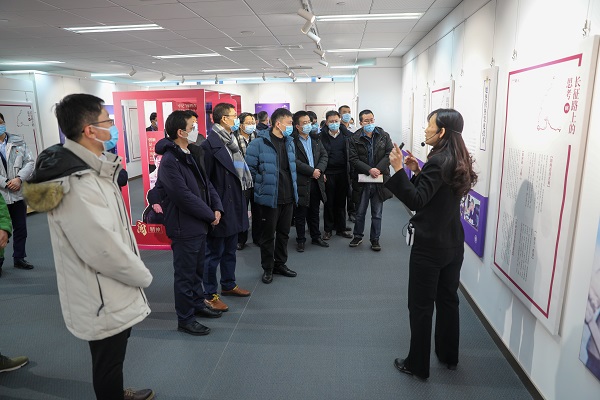 a050e6fee6354566b20945f8e3300c8b.jpg 20201226_校友座谈会活动_孟禹豪摄 (5).jpg