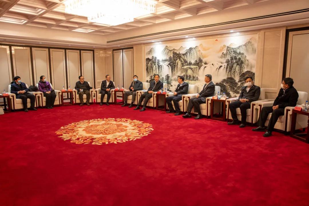 cb494300bbad467ba88852aea0e5533f.jpg cb494300bbad467ba88852aea0e5533f.jpg