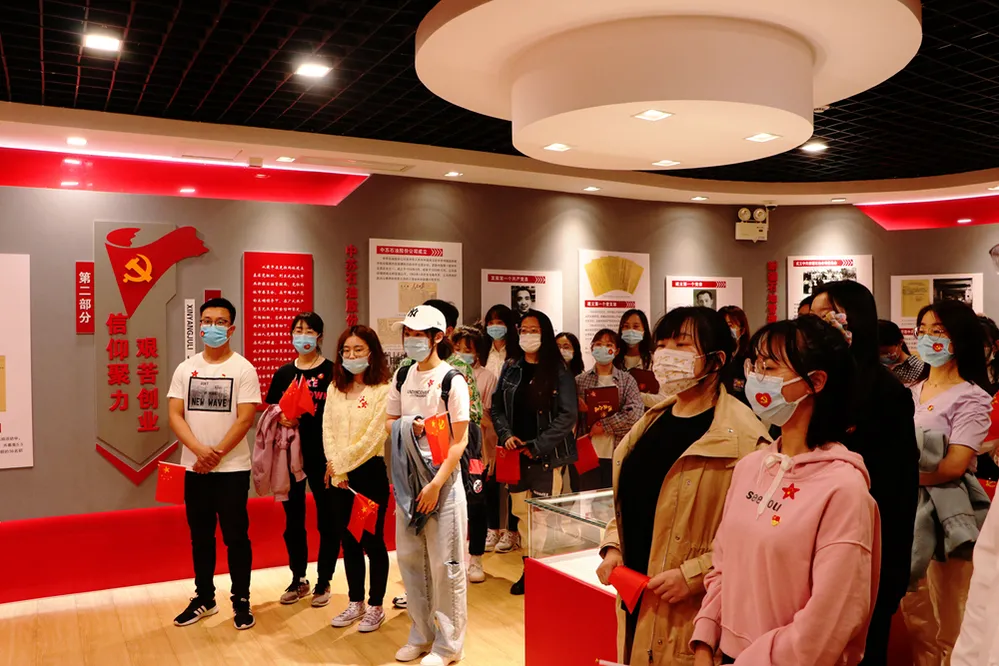 7ac8e72de7d54cabb78b12cb0e82dcd5.png 7ac8e72de7d54cabb78b12cb0e82dcd5.png